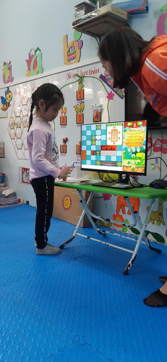 HỌC STEAM CÙNG SUNBOT TẠI TRƯỜNG MẦM NON SAO MAI