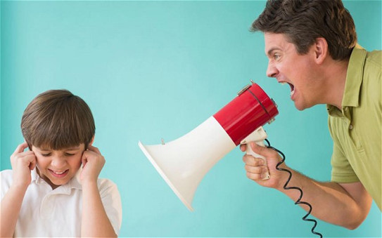 Dạy con thông minh bằng cách mắng con khoa học