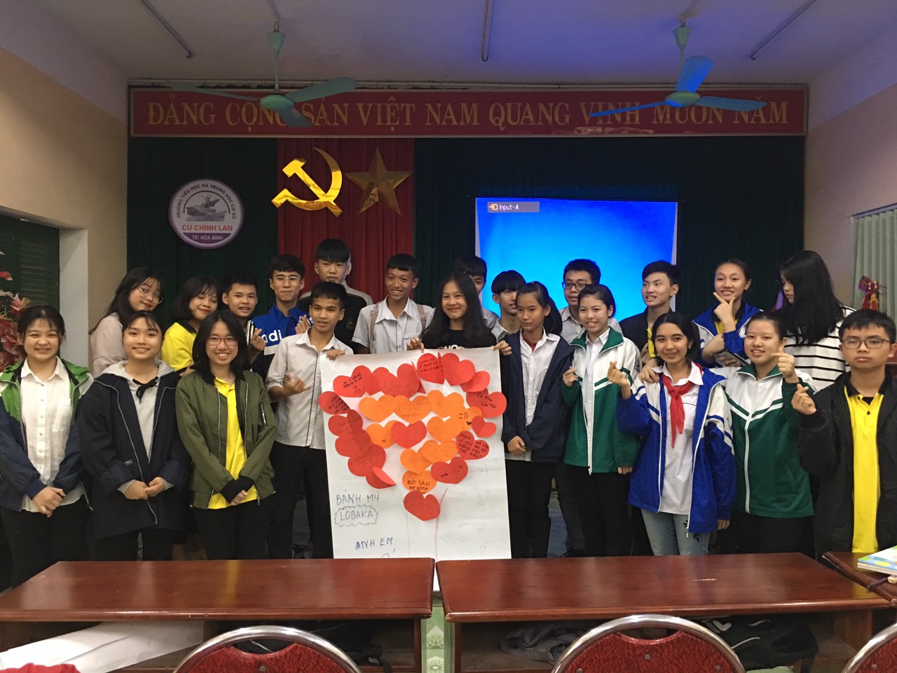 Đôi nét trong tiết học phần mềm kỹ năng sống tại Trường TH&THCS Cù Chính Lan