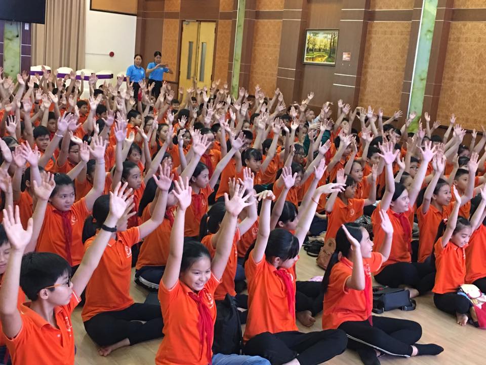 Chuyên đề tháng 11 - Sống yêu thương và Biết ơn cha mẹ trường THCS Lý Tự Trọng