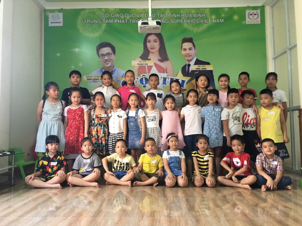 Các tài năng nhí tập dượt cho Cuộc thi Ngôi sao MC Nhí 2019