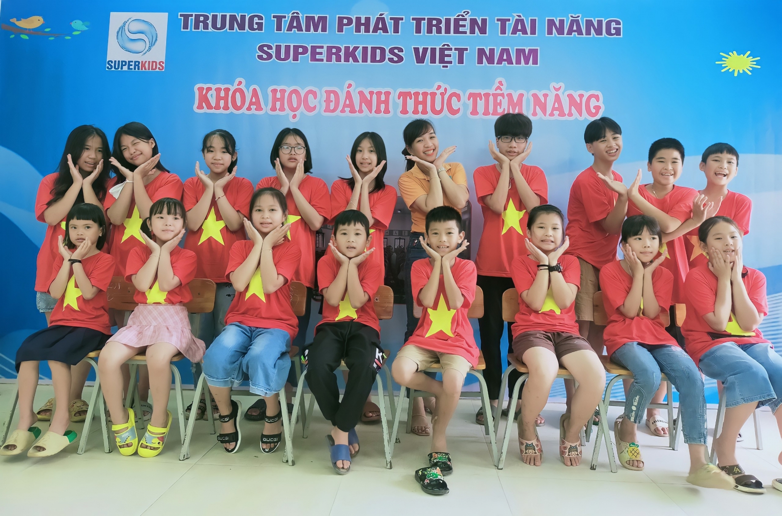 Khai giảng lớp Đánh thức tiềm năng - Khoá 1 Kim Bôi