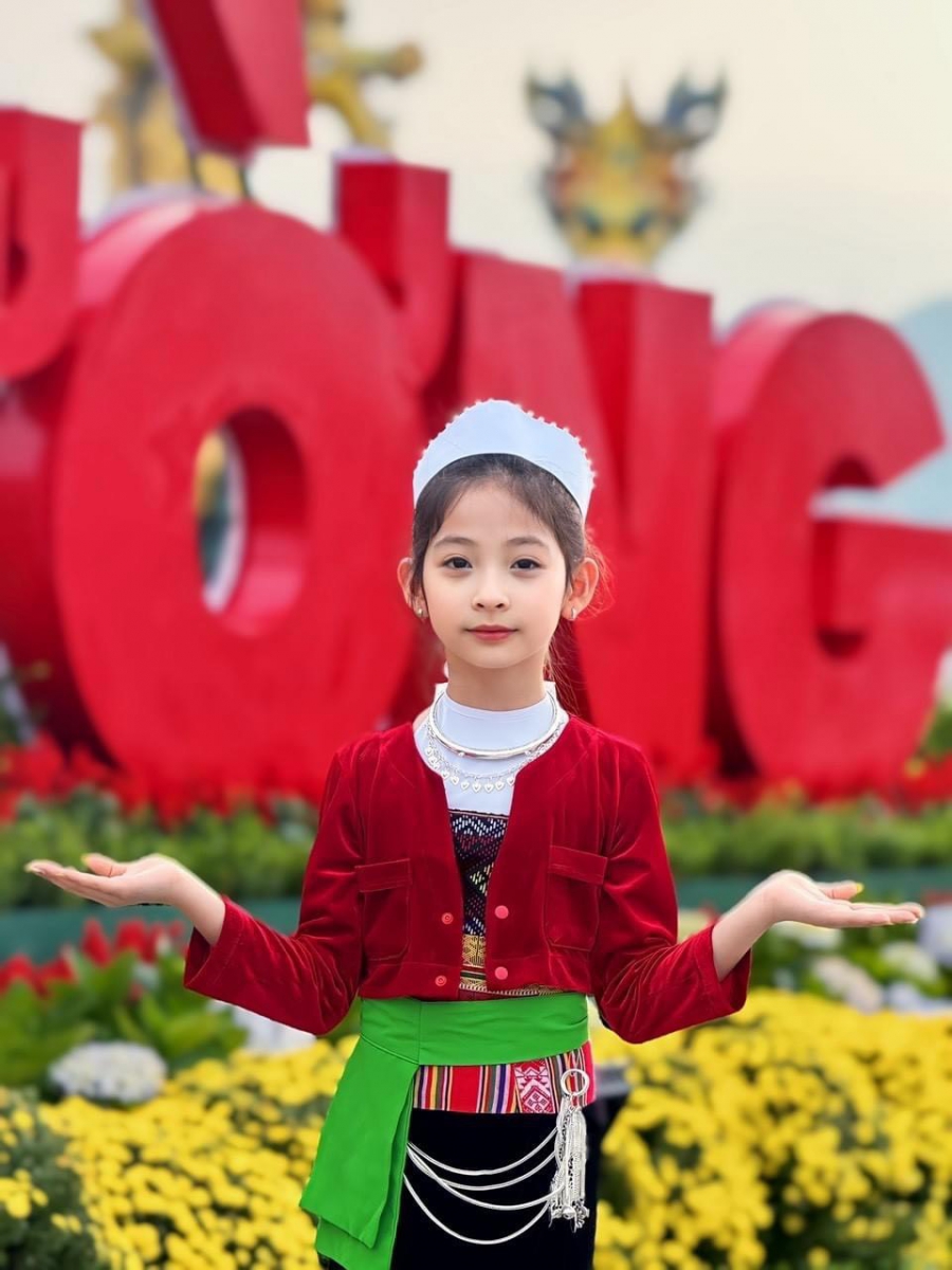 TUYỂN SINH LỚP MC NHÍ TÀI NĂNG HÈ 2024