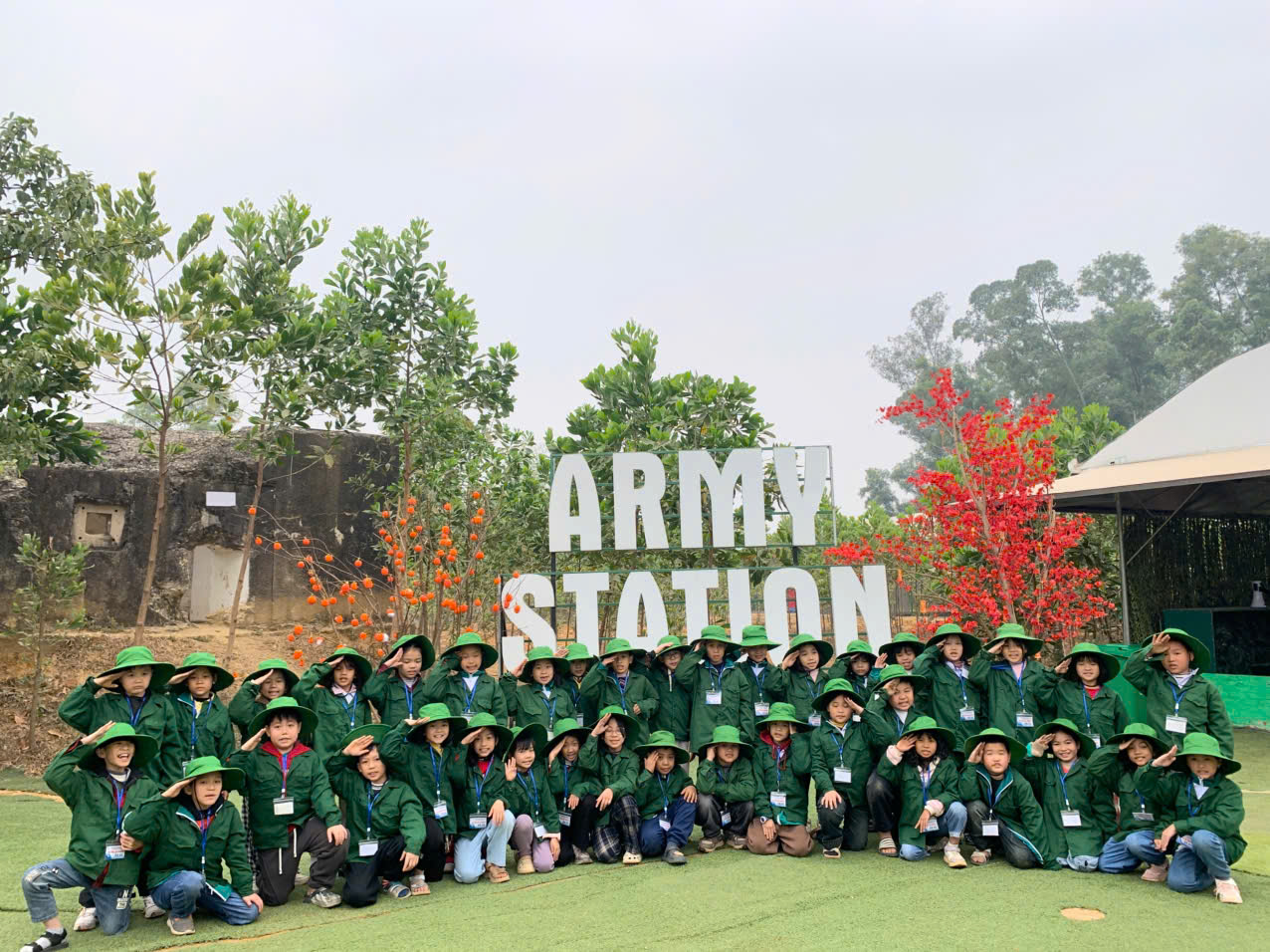 HỌC SINH TRƯỜNG TIỂU HỌC THỊ TRẤN BO TRẢI NGHIỆM CĂN CỨ QUÂN SỰ ARMY STATION