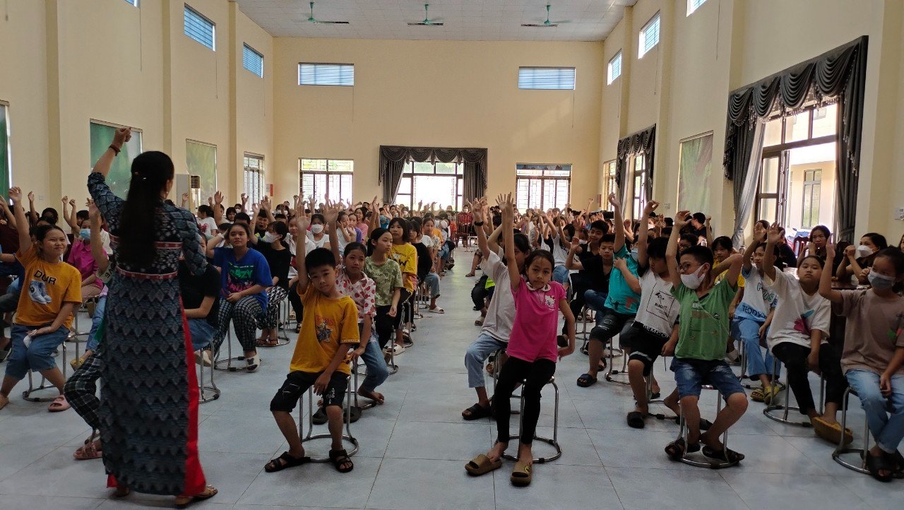 Tổng kết chuyên đề "Quản lý thời gian" các em học sinh khối 6 trường THCS Kim Đồng đọng lại cho các em nhiều kiến thức. Chúc các em học sinh trường THCS Kim Đồng Mạnh khỏe, hạnh phúc. Chúc các em học sinh học tập tốt, biết quản lí thời gian của bản thân hiệu quả, hợp lí không lãng phí.