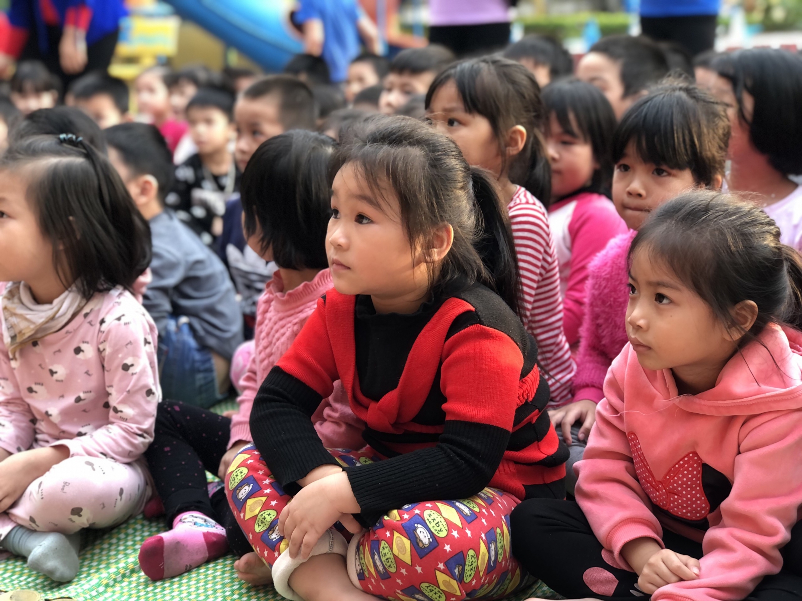 Chúng tớ đang rất tập trung chú ý!