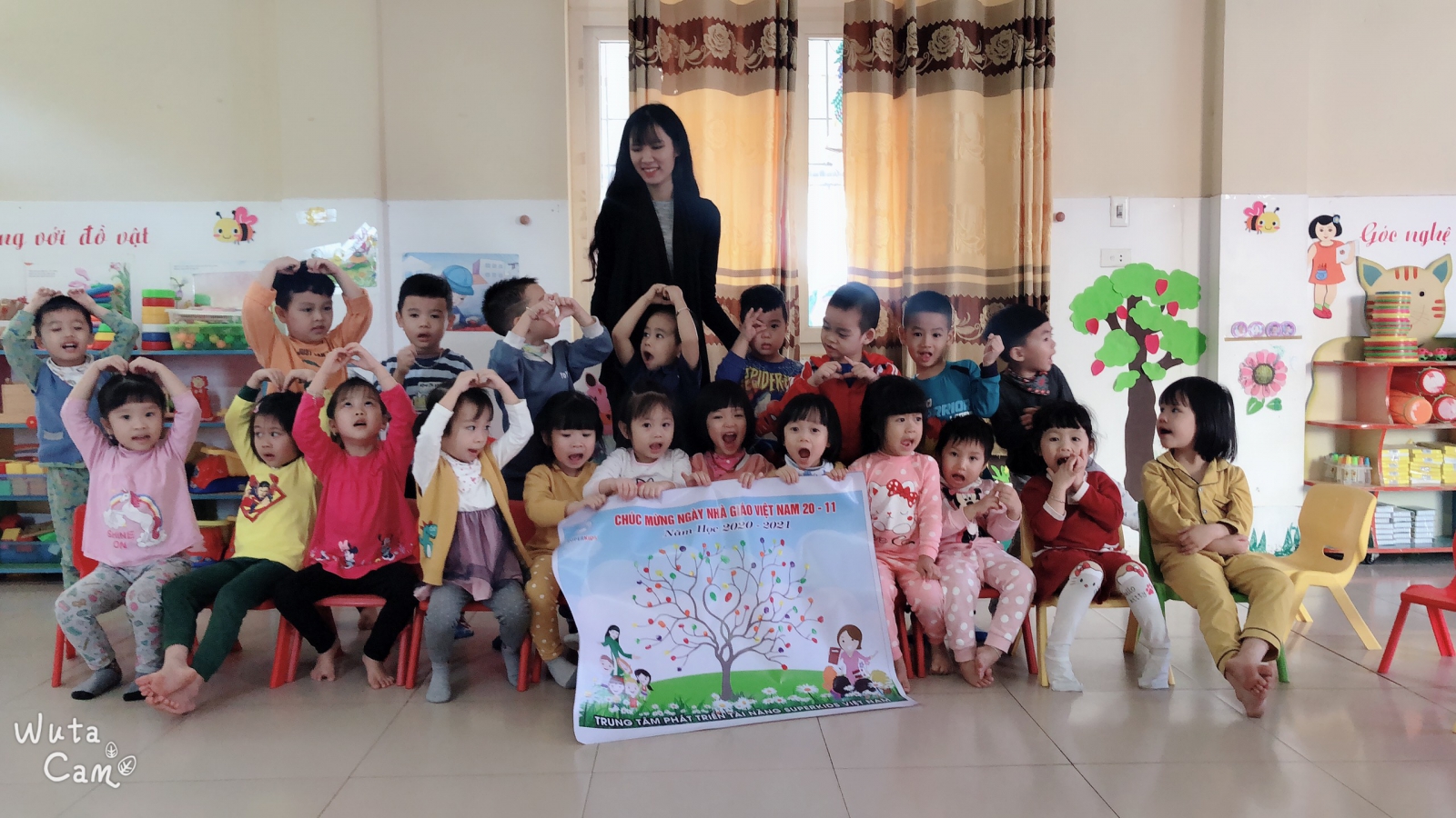 Cây yêu thương của các bạn nhỏ trường mầm non Sao Mai