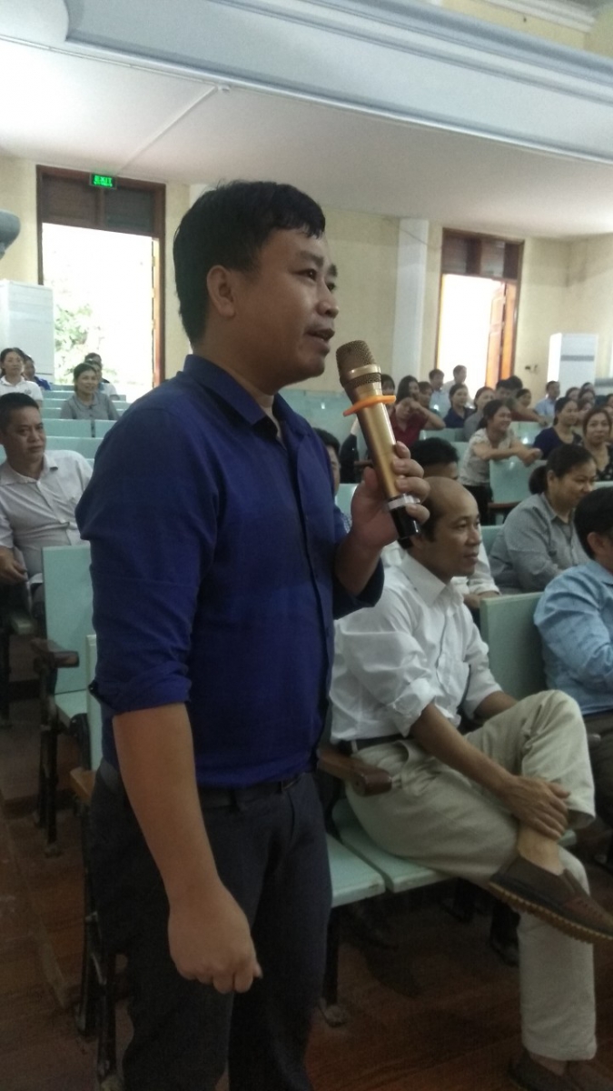 Thầy giáo tham gia tích cực vào các hoạt động trong chuyên đề