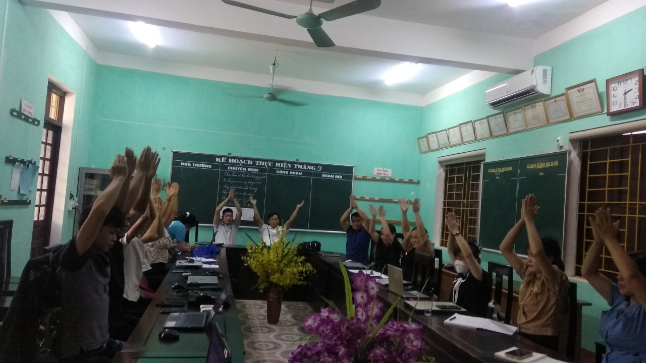 Giáo viên tích cực tham gia vào các hoạt động tập huấn.