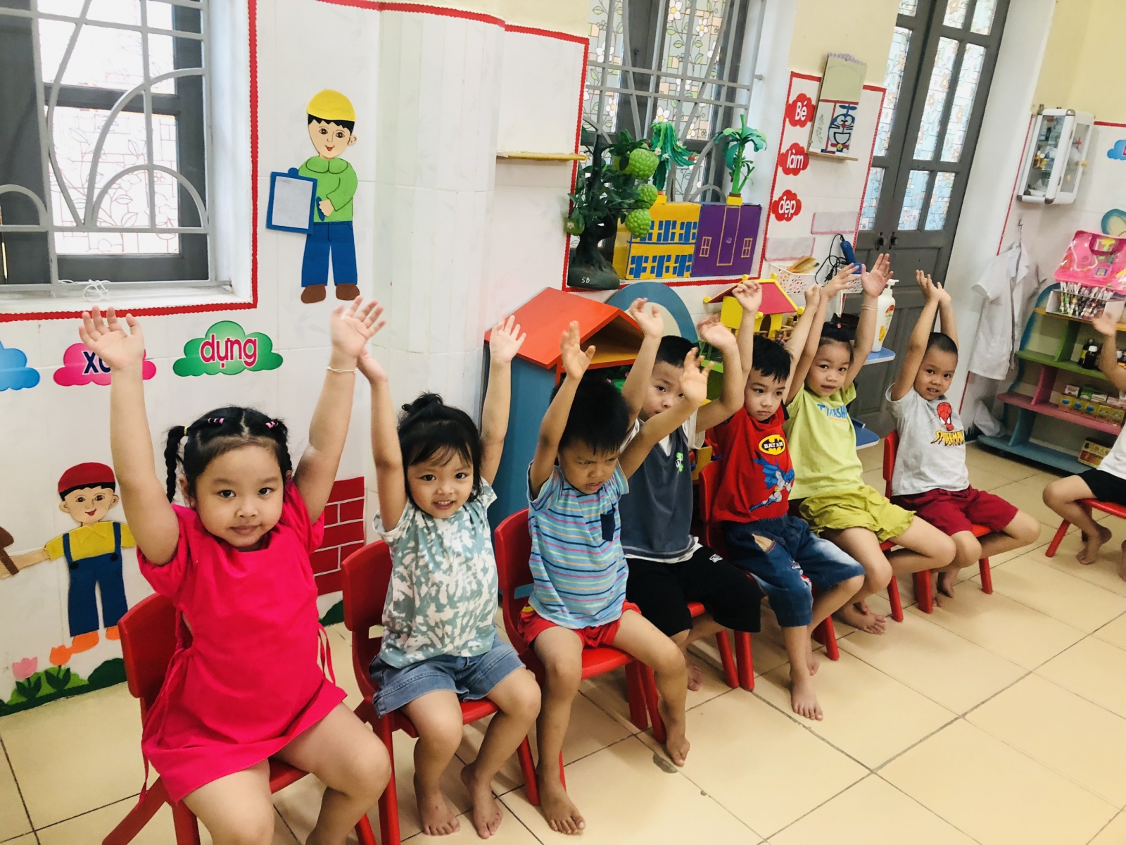 Tạm biệt các bạn nhỏ? Cô Mun sẽ dạy các con kỹ năng sống vào buổi học ngày mai.