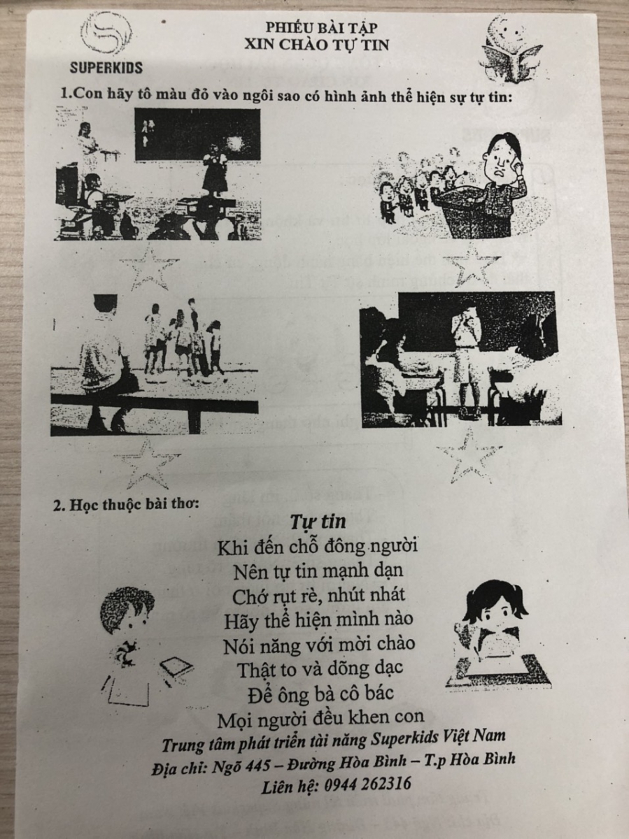 Kết thúc buổi học các em học sinh được nhận phiếu bài tập về nhà. Buổi học sau sẽ nộp lại bài cho cô giáo kỹ năng sống