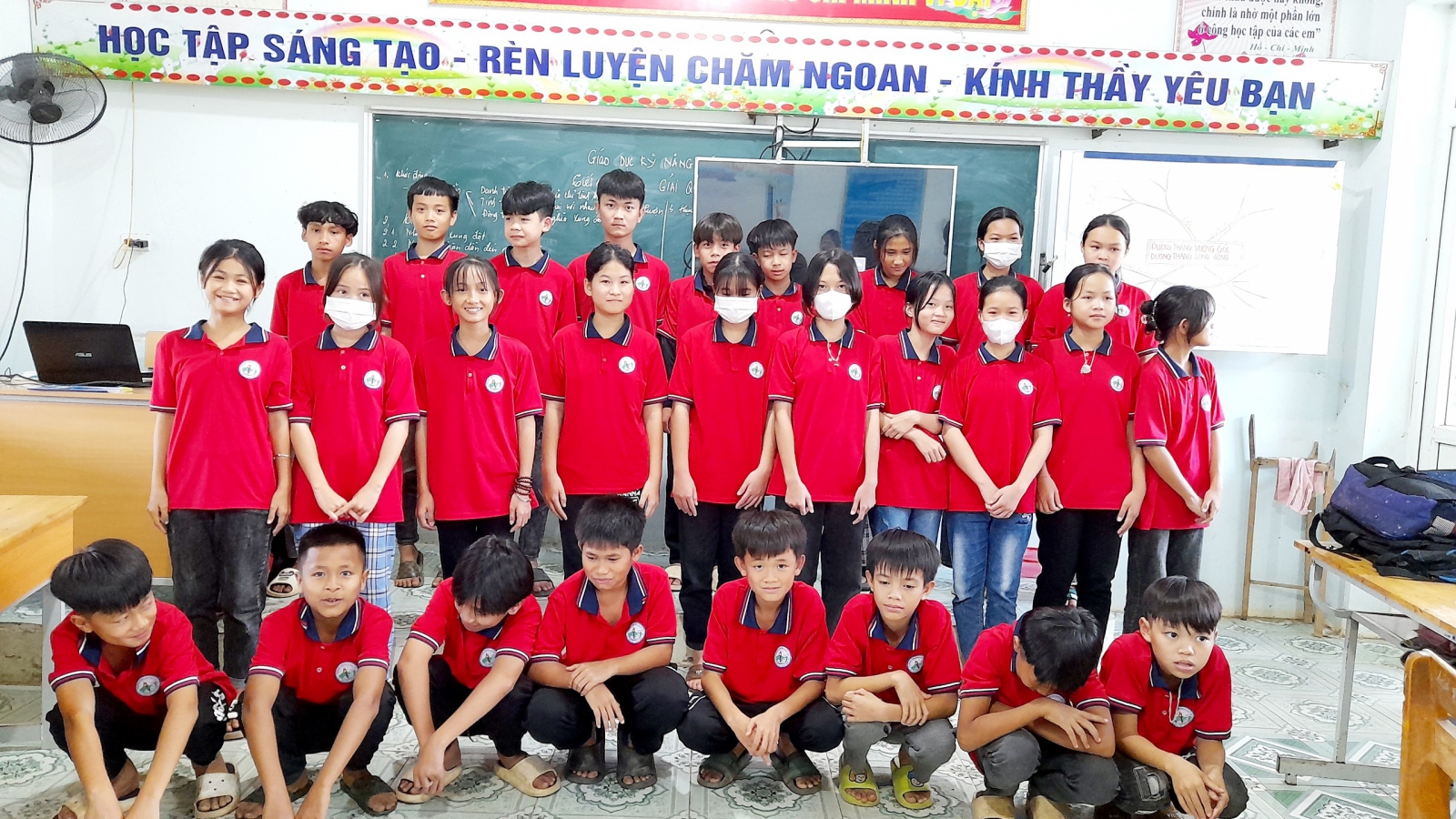 Kính chúc các thầy cô và các em học sinh trường Quy Mỹ một năm học thú vị với các tiết học KNS Gaia. 