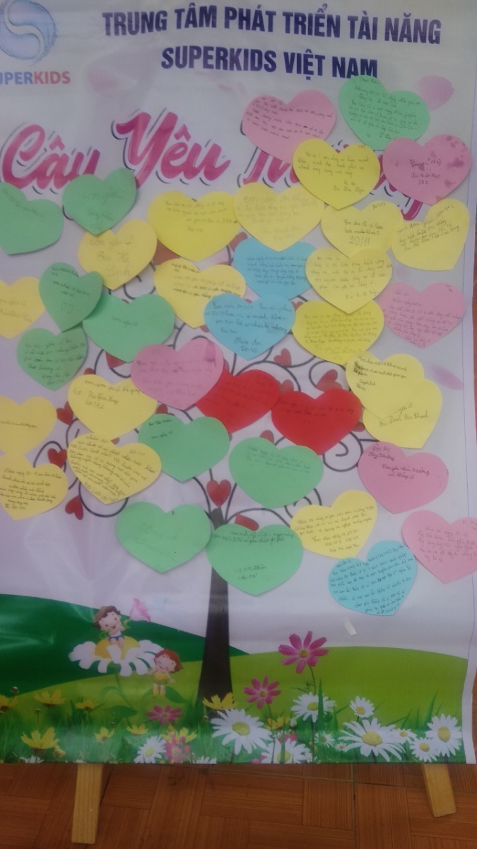 Cây yêu thương của các em học sinh Trường TH và THCS Quy Hậu.
