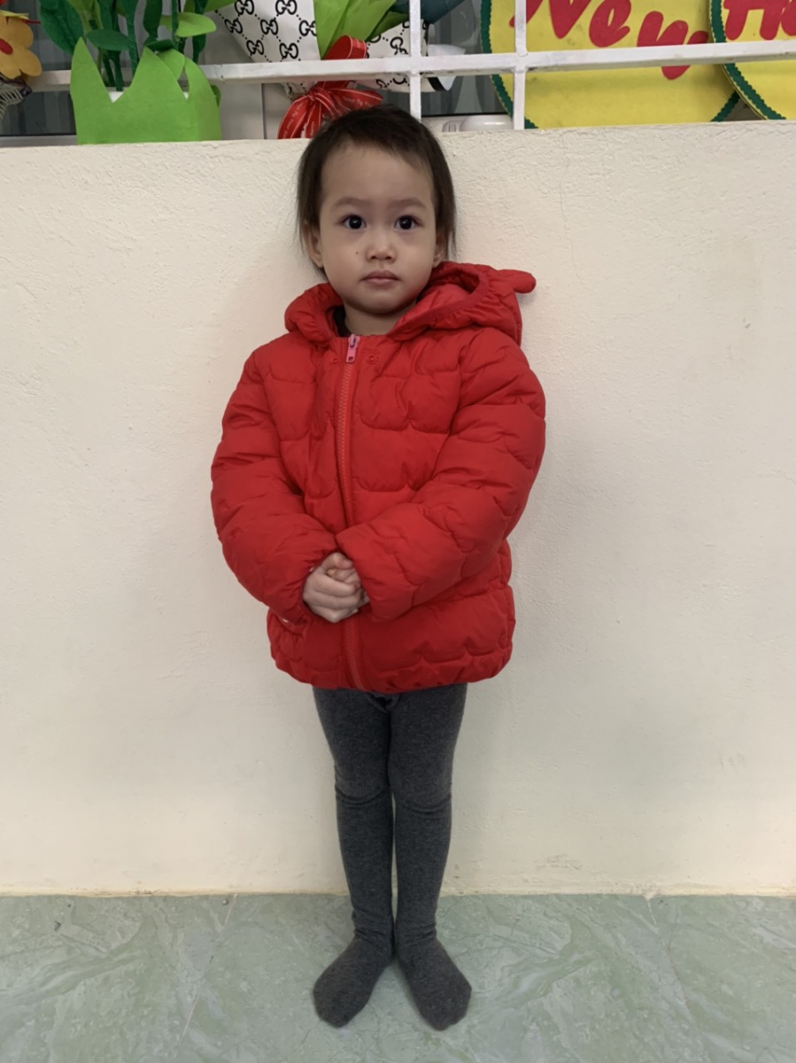 Bé lớp 3 tuổi Trường mầm non Tân Hoa A với tiết học giải phóng ngôn ngữ hình thể tiết 2